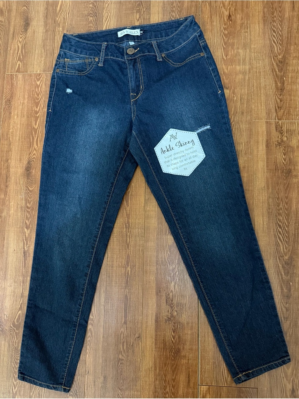 Women’s Ankle Skinny Jeans by Ava & Alex - Size 8P - Super Stretchy - New